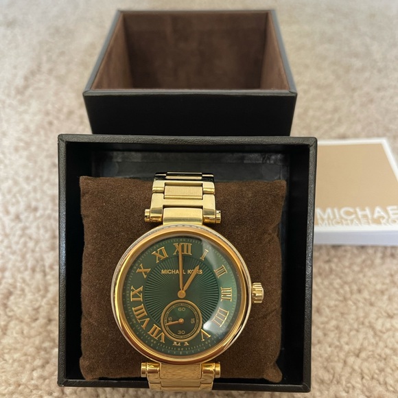 Authentic Micheal Kors watch. Gold and green - Picture 1 of 5